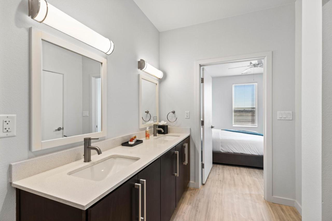Flatz432 Apartments By Barsala Μίντλαντ Εξωτερικό φωτογραφία